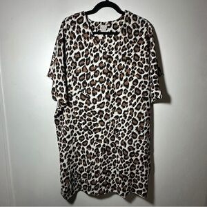 Chico’s Leopard Print Oversized Dolman Sleeve  Midi Dress Size 2 (12-14)